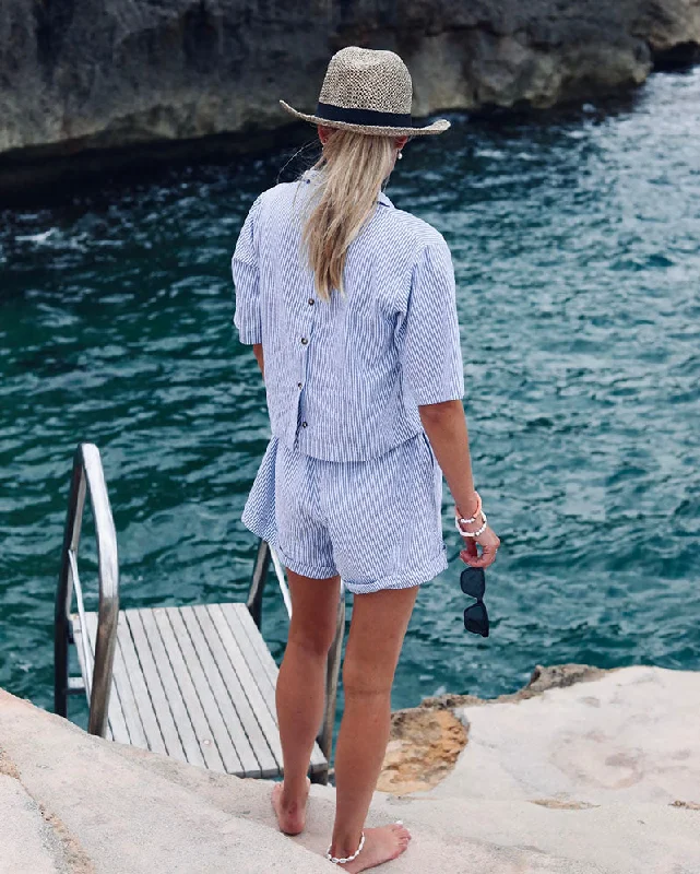 Condesa Shirt Cropped | Blue Pin stripe-- Welt Pockets Slit Pockets Flap Pockets