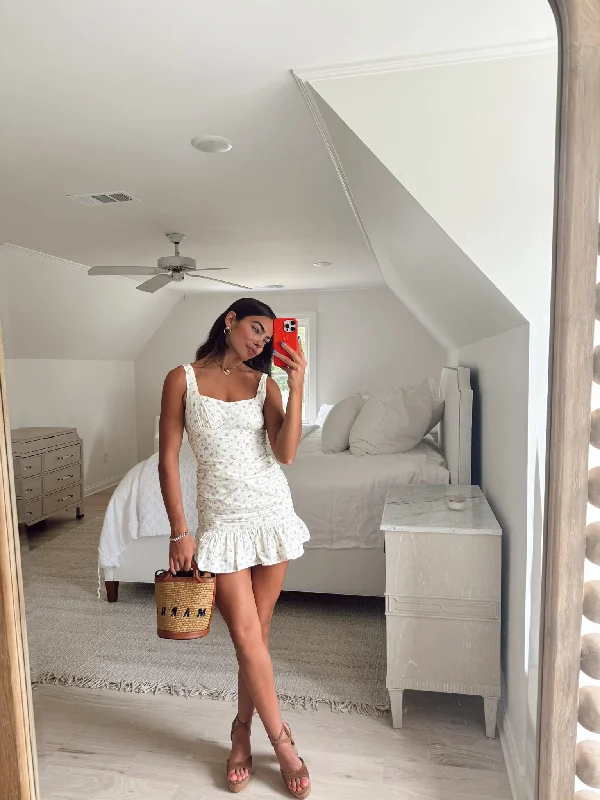 Ditsy Mini Dress - Pink Casual V-Neck Mini Dress