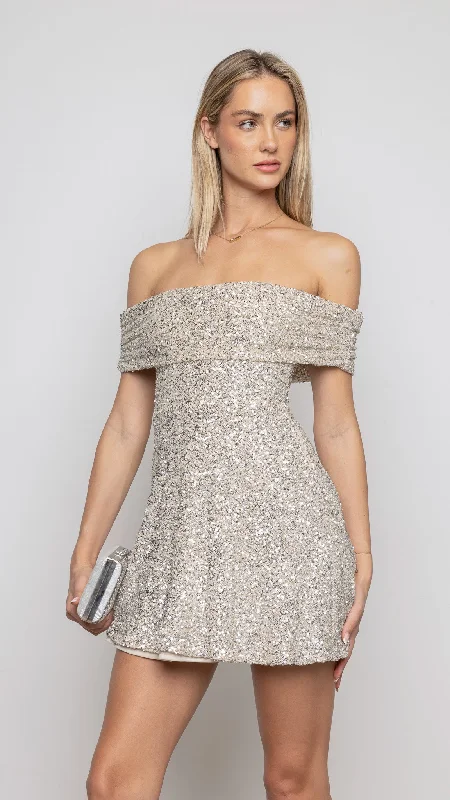 Tian Mini Dress in Silver Chic Mini Dress with V-Neck