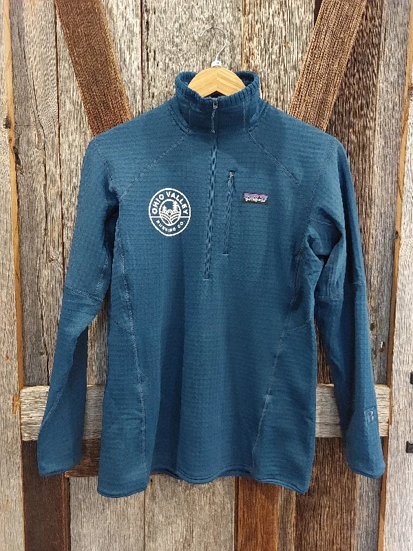 W Patagonia R1 Pullover Short Sleeve Top