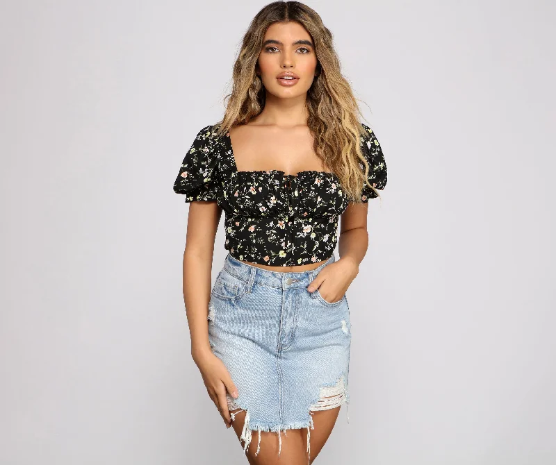 Favorite Floral Puff Sleeve Crop Top Iron Safe Non-Iron Wrinkle Free