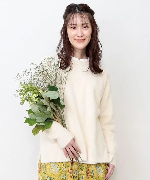 Shaggy yarn knit pullover 24W085 Plunging Neck Pullover