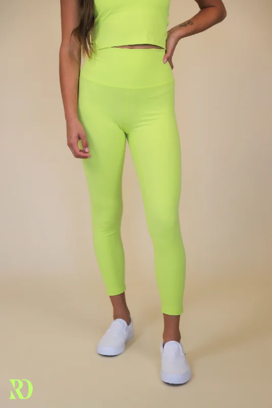SOL VITAL LEGGINGS | RD ESSENTIALS Elegant Animal Print Leggings