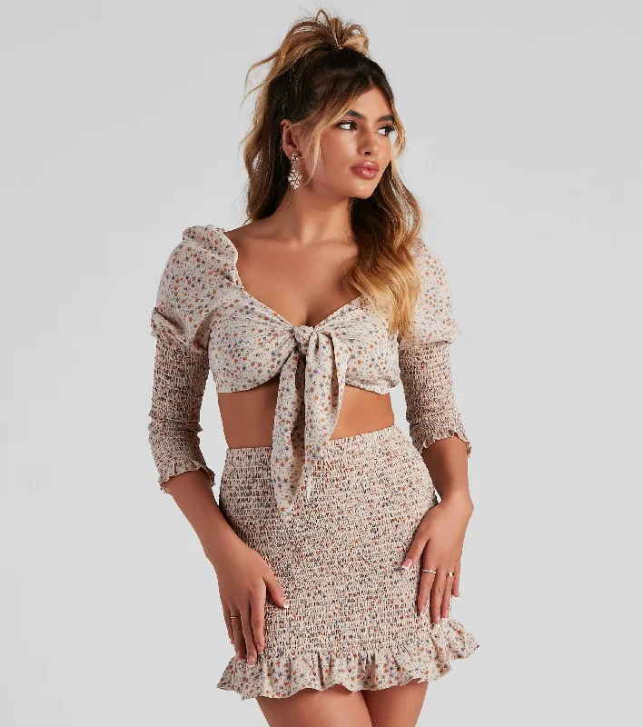 The Cutest Look Floral Crop Top Iron Safe Non-Iron Wrinkle Free