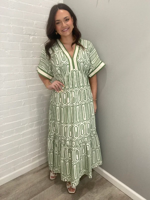Abstract Pullover Maxi Dress | Olive Peter Pan Collar