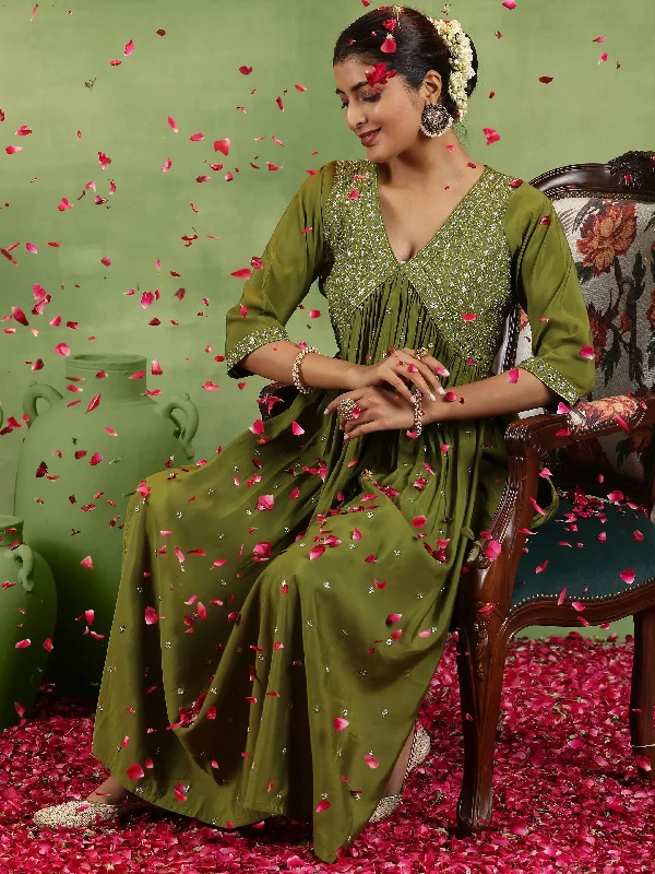 Olive Embroidered Silk Blend A-Line Kurta With Trousers Trousers Yoga Stretchy
