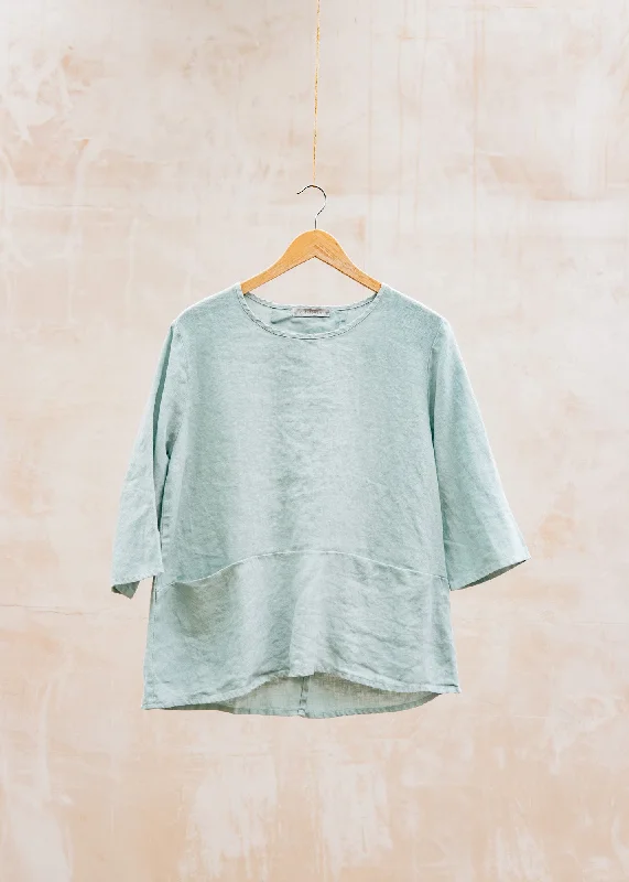 Solid Linen Pullover with Pocket in Moonlight Ruffle Sleeve Feminine