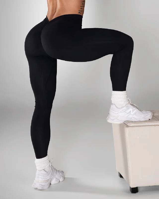 Crave V Back Leggings - Black Stylish Printed Sport Leggings
