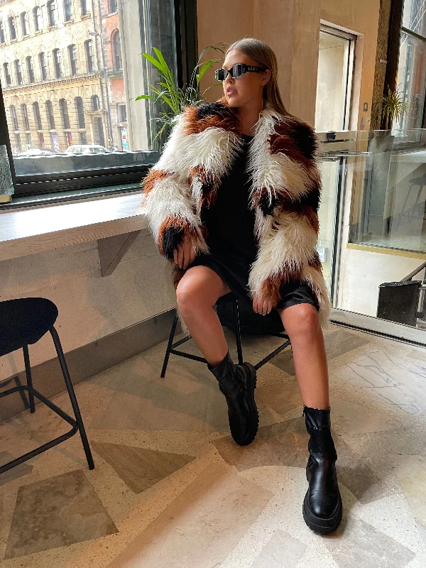 Glamorous Curve Cream Brown Spot Faux Fur Coat Solid Print Jacquard