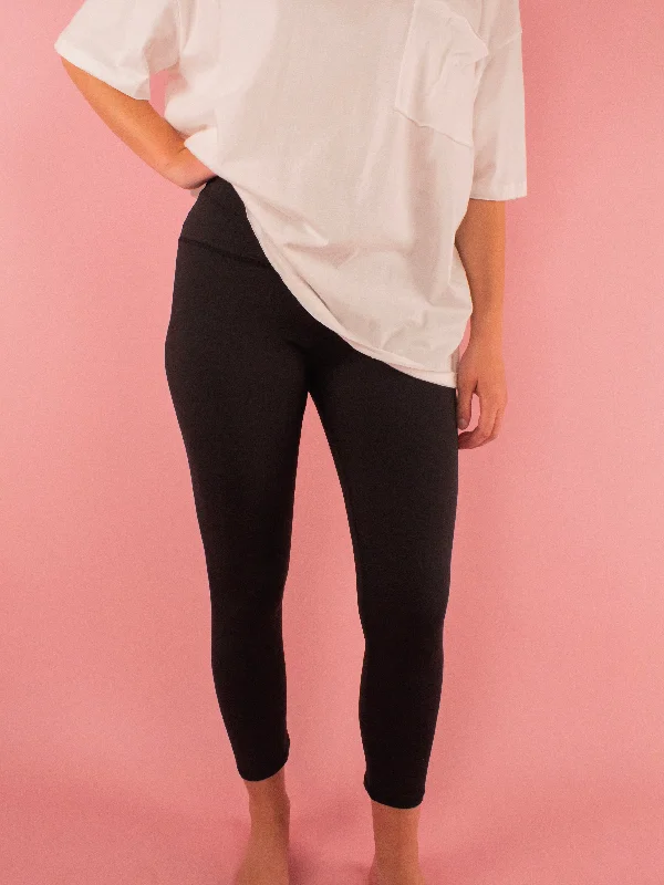Black Capri Leggings Comfortable Slip-On Compression Leggings