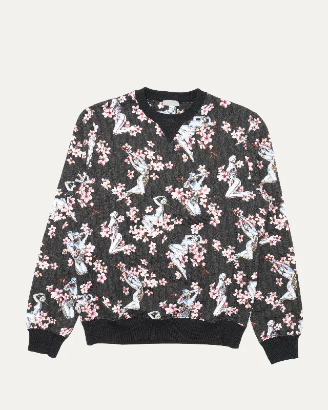 Sorayama Oblique Crewneck Sweatshirt Hoodie with Slim Fit Tailored Modern