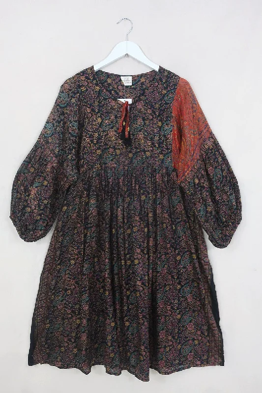 Daisy Midi Smock Dress - Onyx Black & Gilded Paisley - Vintage Indian Cotton - Size L/XL Cozy Spaghetti Strap Midi Dress Daisy Midi Smock Dress - Onyx Black & Gilded Paisley - Vintage Indian Cotton - Size L/XL Cozy Spaghetti Strap Midi Dress