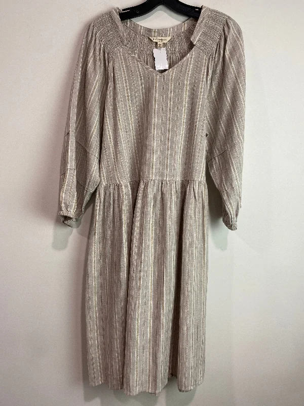 Dress Casual Midi By Cmc In Beige, Size: Xl Trendy Ruffled Sleeve Midi Dress
