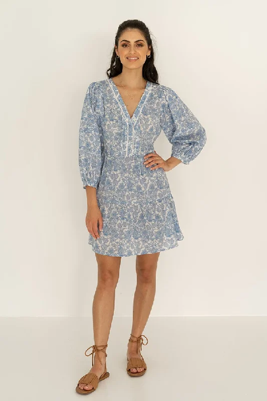 HUMIDITY ATHENA DRESS BLUE Chic Lace Detail Midi Dress