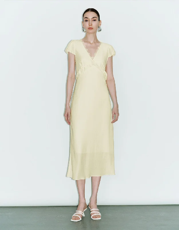 V-Neck Midi A-Line Dress Trendy Smocked Waist Midi Dress